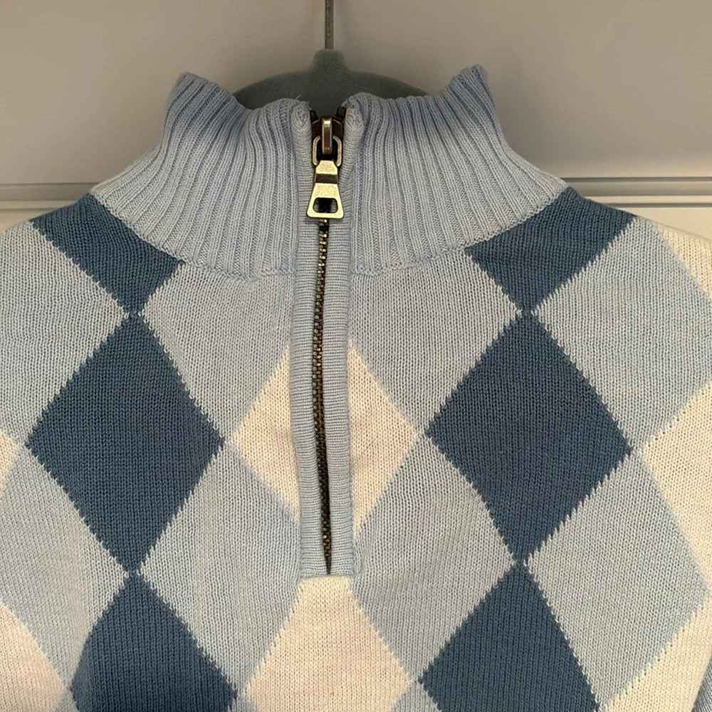 The Children’s Place 1/4 zip blue argyle long sleeve sweater in size S (5/6)